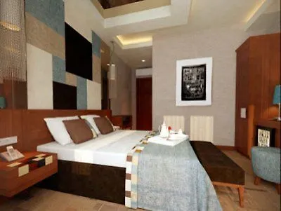 Collage Taksim Hotel Κωνσταντινούπολη